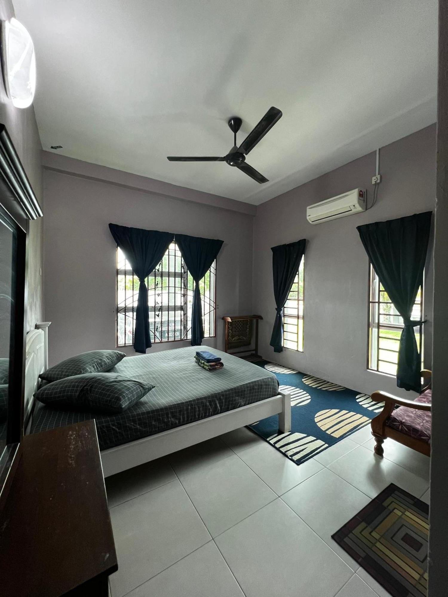 Taiping Homestay Husna Afina Εξωτερικό φωτογραφία